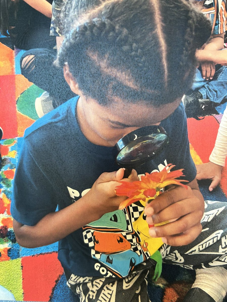 dwillisnnps's tweet photo. Stay #curious @nnschools Curiosity leads us down new paths each day! #Think💭#Wonder #Consider #brainpowered 🧠#LearningJourney https://t.co/FkIvwXYSjT