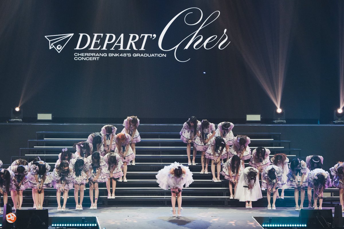 AtchK88's tweet image. 1ปี ผ่านไป ~ 

🤍 P’Cher 

#ConGradPcher 
#คอนแกรดพิเฌอ 
#BNK48_DepartCHER
#CherprangAreekul