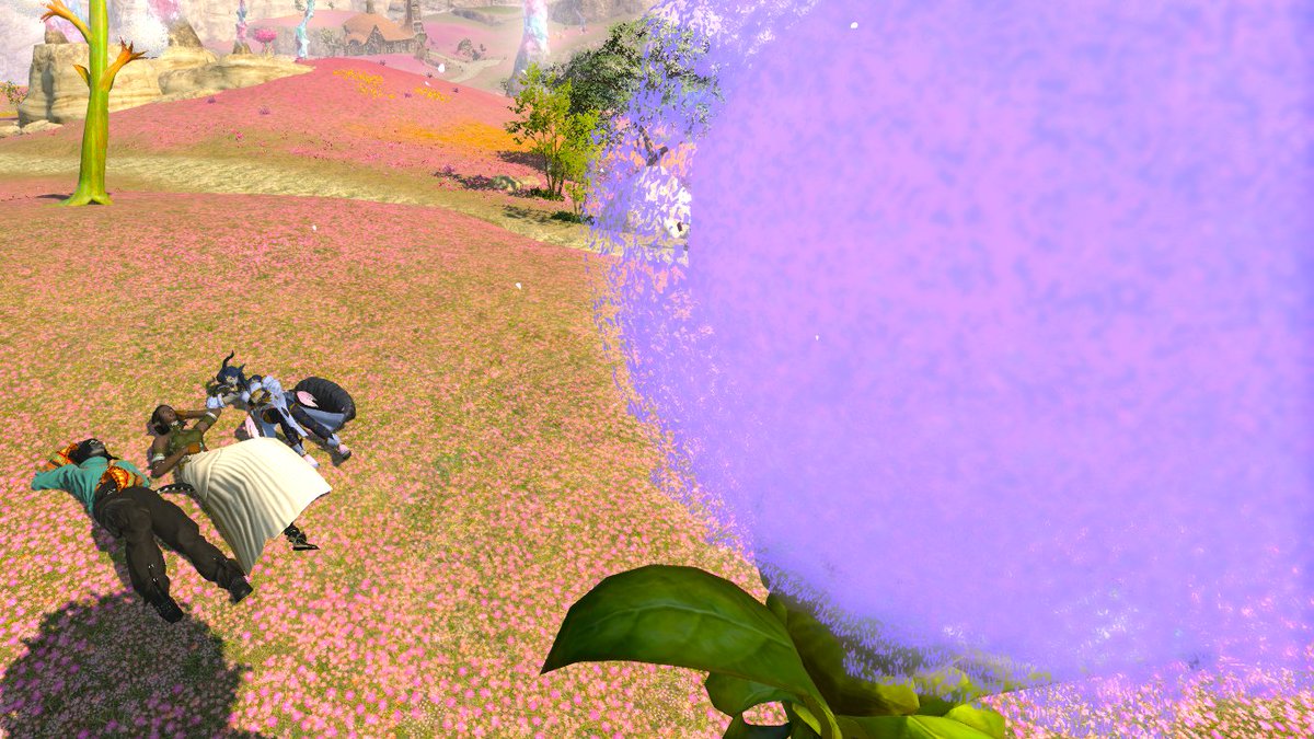 RoyalZollingeri's tweet image. #elftober Day 20: Floating  

"On the brightest days like this, you can watch them drift into the air, and for a moment, you too feel like you're floating between the flowers and sky."

#Elftober2024