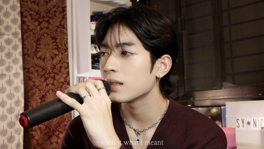 thesyncph's tweet photo. Cover | Lee - Falling (Harry Styles) 

OUT NOW! Watch full video here: 
https://t.co/IilifobAey

#SYNCph #SYNC_LEE https://t.co/VJ7jv4uFpF