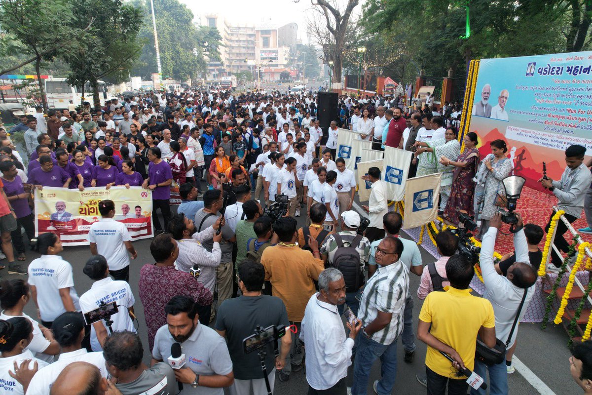 sanghaviharsh's tweet image. #RunForUnity #Vadodara