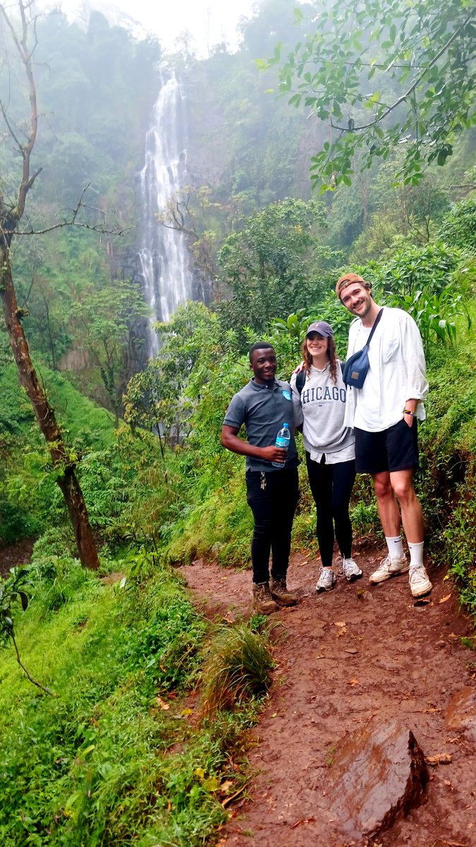 klmsafaris's tweet photo. This is us at Materuni Waterfalls! 🌊 After a scenic hike through coffee farms, we enjoyed a traditional Tanzanian lunch and participated in a fun coffee-making demo, turning raw beans into the best cup of coffee. Call/WhatsApp +255 755 547 595
#travelwithklmsafaris https://t.co/rgbHYYNqH3