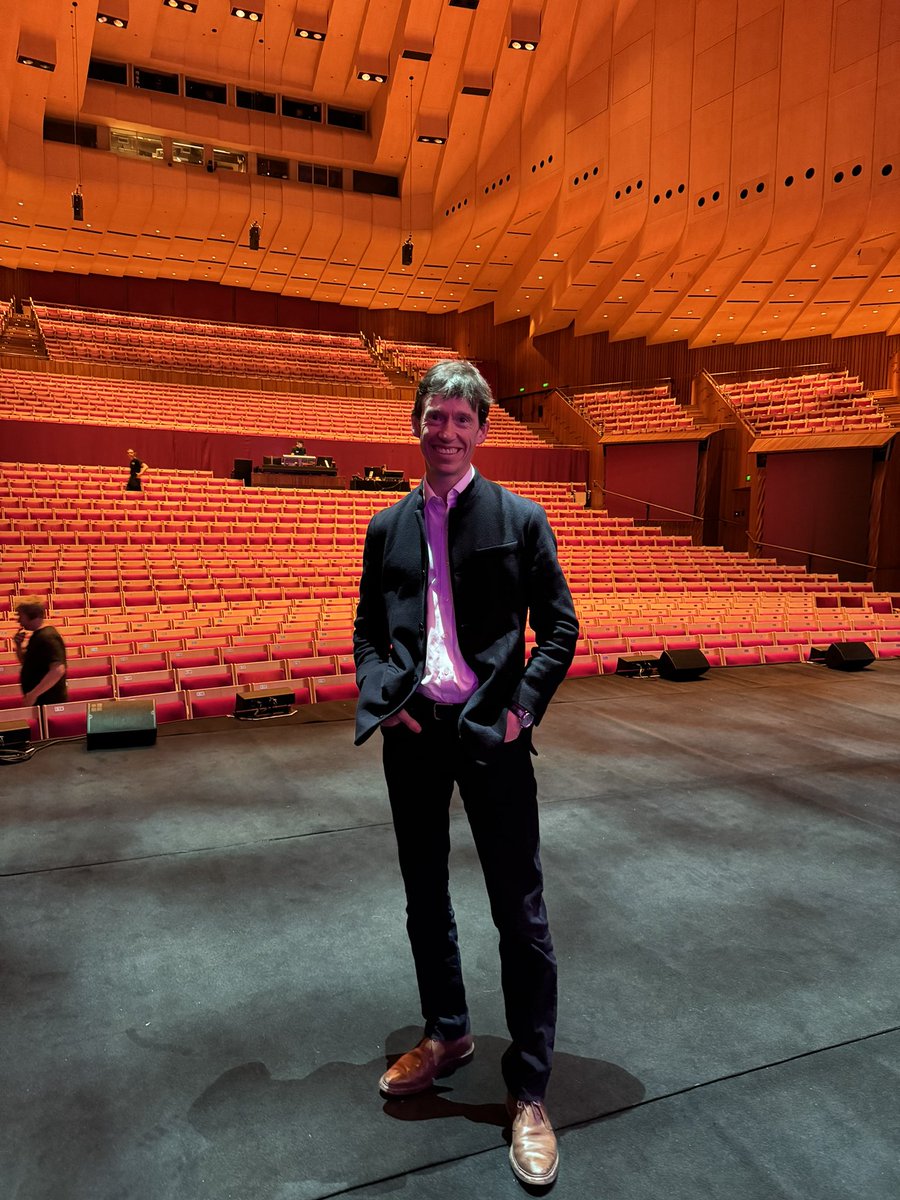 Rory Stewart tweet media