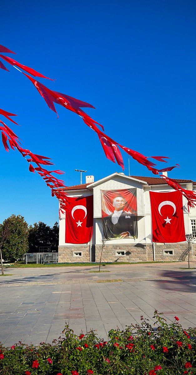 #29EkimCumhuriyetBayramımız 🇹🇷🇹🇷
#101Yaşında