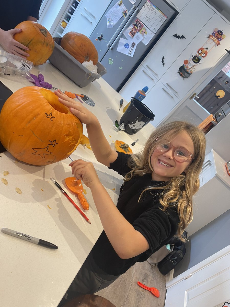 drewsy1983's tweet photo. Casey 5B 🎃💀👻 @Beaconrise1 https://t.co/PZQA8f6AAF