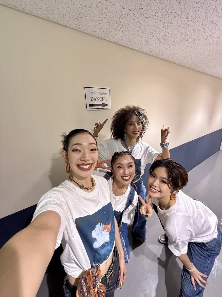 riyoooo1210's tweet photo. もの凄い余韻。。
6都市10公演、無事完走しました！！💨
東京体育館2days本当に幸せな時間でした。
あの日からここまで、、まだまだ夢の中にいる気持ちです。🪐✨
本当に沢山の愛をありがとうございました。
#アナミコン https://t.co/3BuSdTyXI7