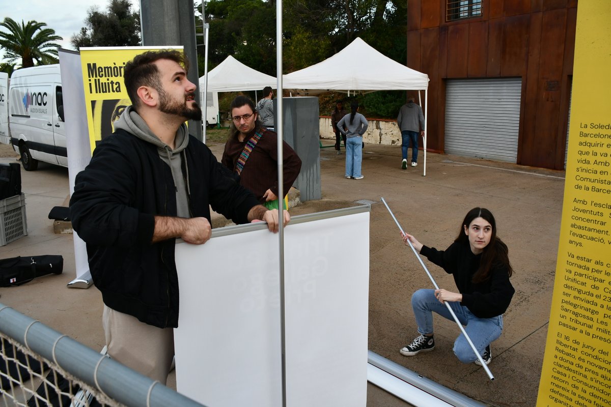 cursacompanys's tweet image. 📸 Participants de la 17a edició de la Cursa i Caminada Lluís Companys, ho estàveu esperant: ja tenim aquí l'àlbum!
🌧️ Tot i la pluja, vam gaudir d'un gran matí d'esport i memòria.
✊ El 2025 tornarem a lluitar, tornarem a sofrir i tornarem a córrer!
flic.kr/s/aHBqjBPQyx