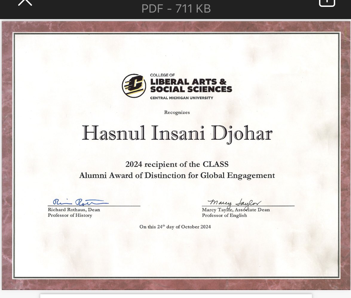 HasnulDjohar's tweet photo. Alhamdulillah, Many thanks CMU for awarding me: 
2024 Alumni Award of Distinction for Global Engagement https://t.co/zGgcxGfoCn