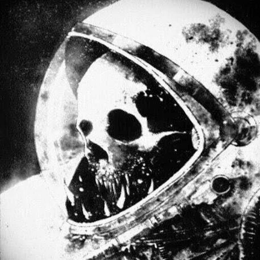 OrbitingIo tweet media