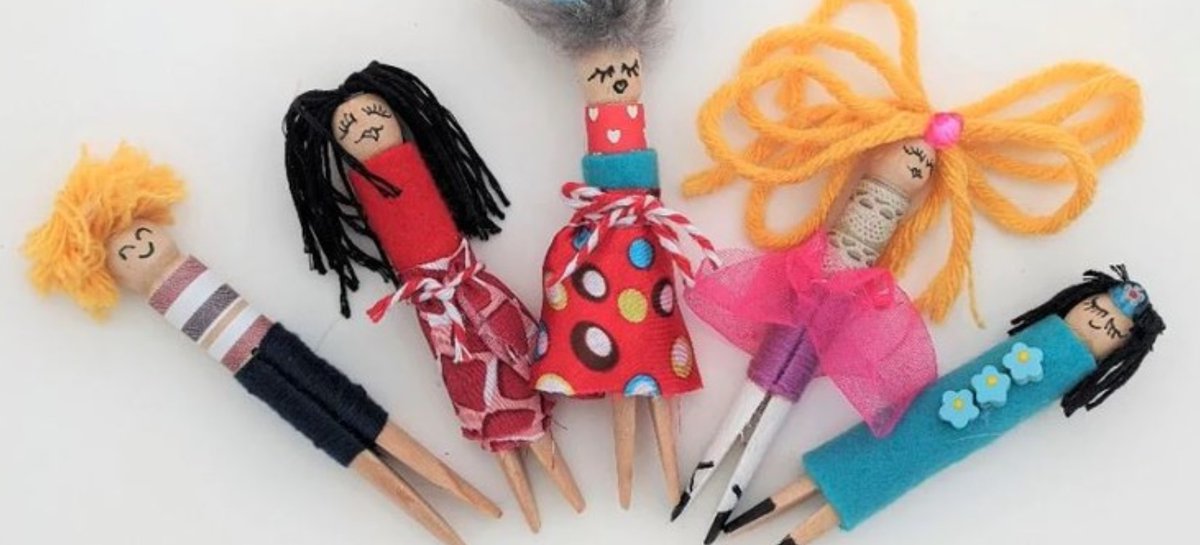 The origins of peg dolls can be traced back to various cultures around the world, where simple wooden figures were created for play and storytelling.

Drop in today from 1.30-4pm for our family craft session and make your own peg doll to take away.

liverpoolmuseums.org.uk/whatson/intern…
