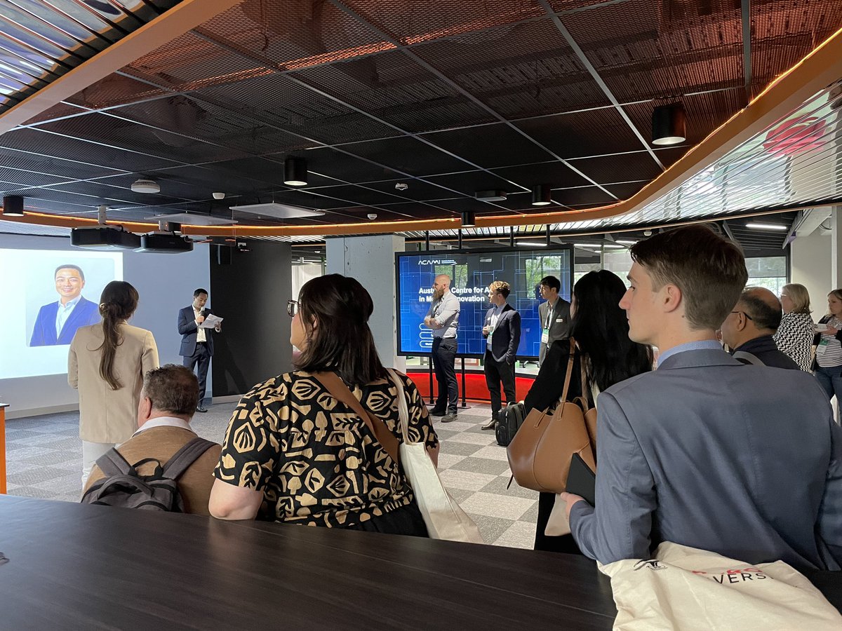 erinna_lee's tweet photo. Thank you to all our special guests for taking the time to visit @latrobe @LIMSLTU @SABE_latrobe as part of the @AusBiotech pre-conference tour. It was super fun getting to meet all of you. See you at #AusBioTech 2024! https://t.co/il4Y3GqIfp