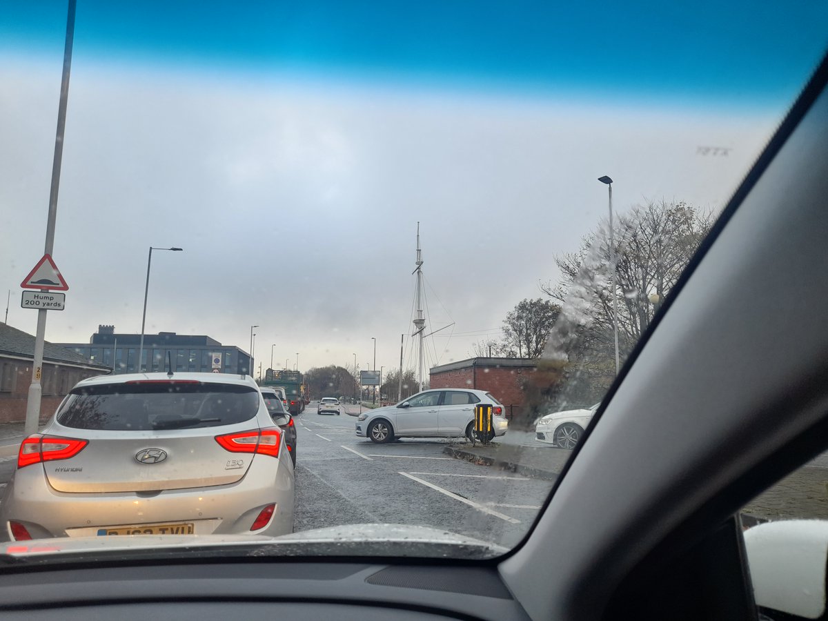 Tower Road is closed this morning. Making it a nightmare to get to the workshop. Check the roads if you plan on visiting 😱