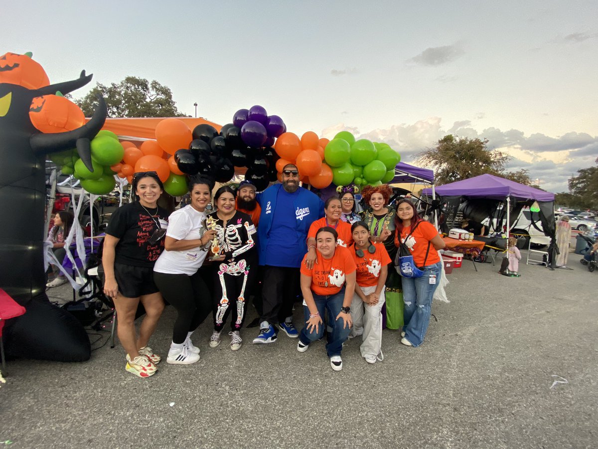 Warren High School Stuco tweet media