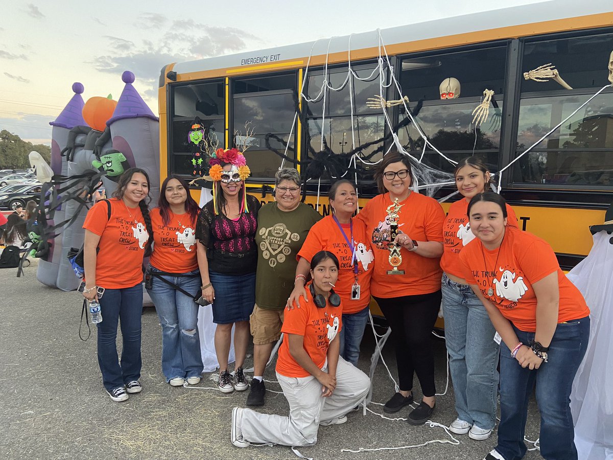 Warren High School Stuco tweet media