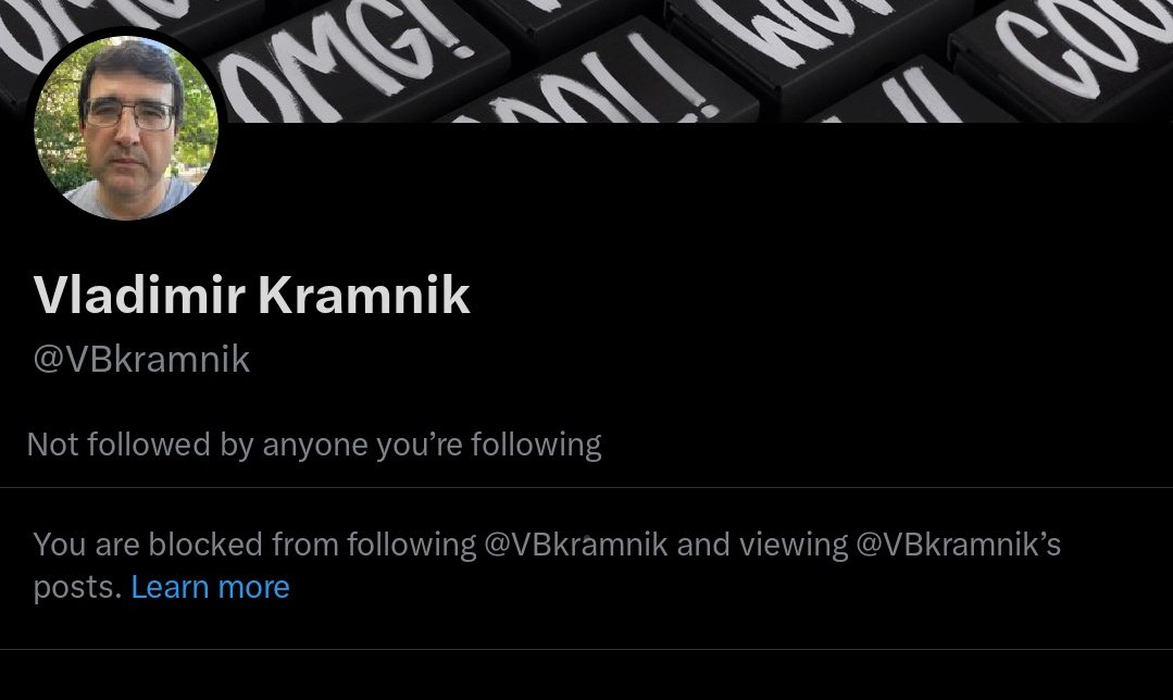 seedparrot's tweet photo. @VBkramnik @chesscom Big Vlad doesn't allow anyone to disagree with him https://t.co/xid3yjBrht