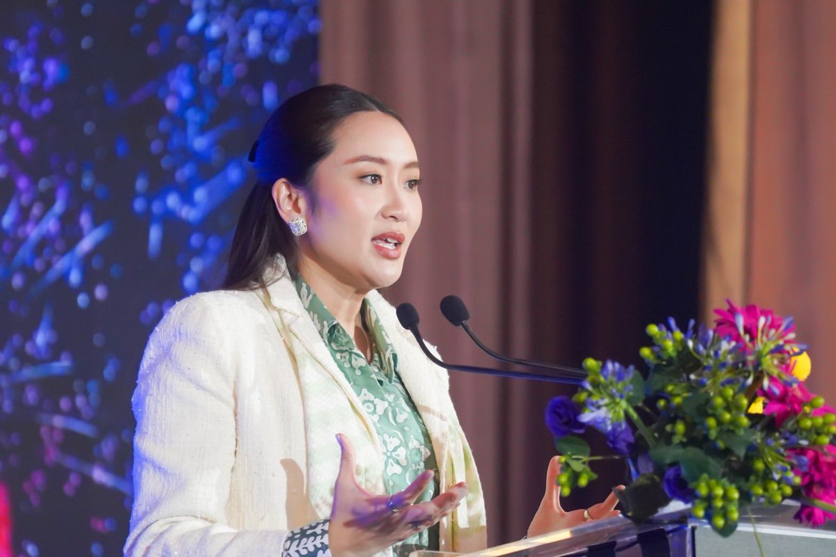 การท่องเที่ยวฤดูหนาว เริ่มขึ้นแล้วค่ะ 🙂 

ปีที่ 2 ของ Thailand Winter Festivals เทศกาลแห่งการเฉลิมฉลองเทศกาลช่วงฤดูหนาว ที่เริ่มตั้งแต่เดือนพฤศจิกายน ไปจนถึงเดือนมกราคม ครอบคลุมทั่วทั้งประเทศไทย ทั้งงานลอยกระทง งานประดับแสงไฟในกรุงเทพฯ และเมืองใหญ่