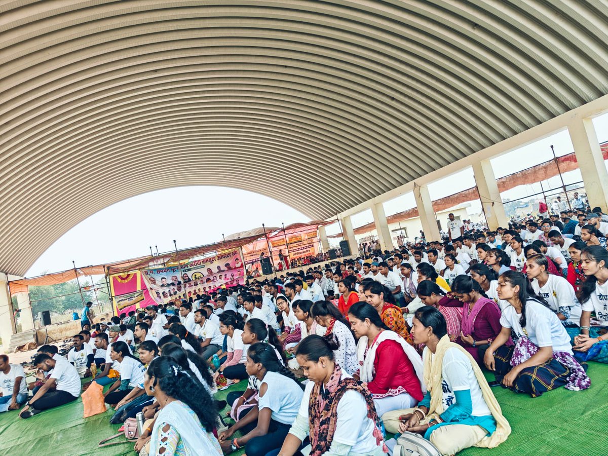 <a href="/vishnudsai/">Vishnu Deo Sai</a> <a href="/vishnudsai/">Vishnu Deo Sai</a> जी पर हम डीएड धारी अभ्यर्थी आज धनतेरस नही मना सकते इस बेरोजगारी में कैसे मनाएंगे।एक वर्ष से पीड़ित है। बड़ी उम्मीदों से आपको वोट दीये थे,की पिछली सरकार ने जो गलती की,वो आपकी सरकार में नही होगी।
लेकिन सुप्रीम कोर्ट के आदेश के  2 माह बाद भी हमें नियुक्ति नही मिली है।