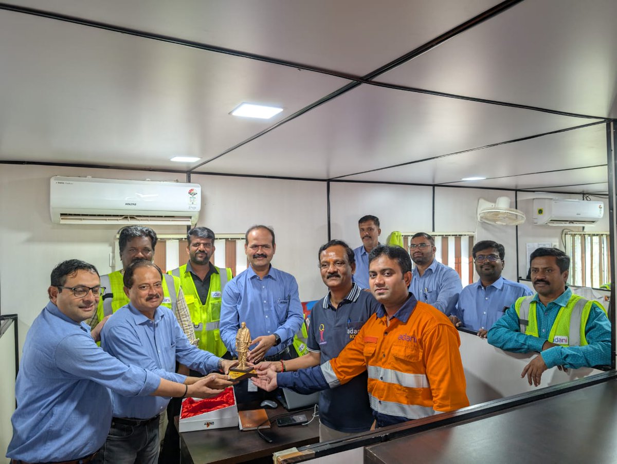 DMR2020's tweet photo. Happy retirement life Mr.Muruganandham sir(Phisphoric Acid Plant expert)! May your future include more of the things you enjoy and none of the things you don’t!
@AdaniOnline
@phosphoricacid #kutchcopperlimited #copper #phosphoricacid  #retirement https://t.co/lleXUowy6u