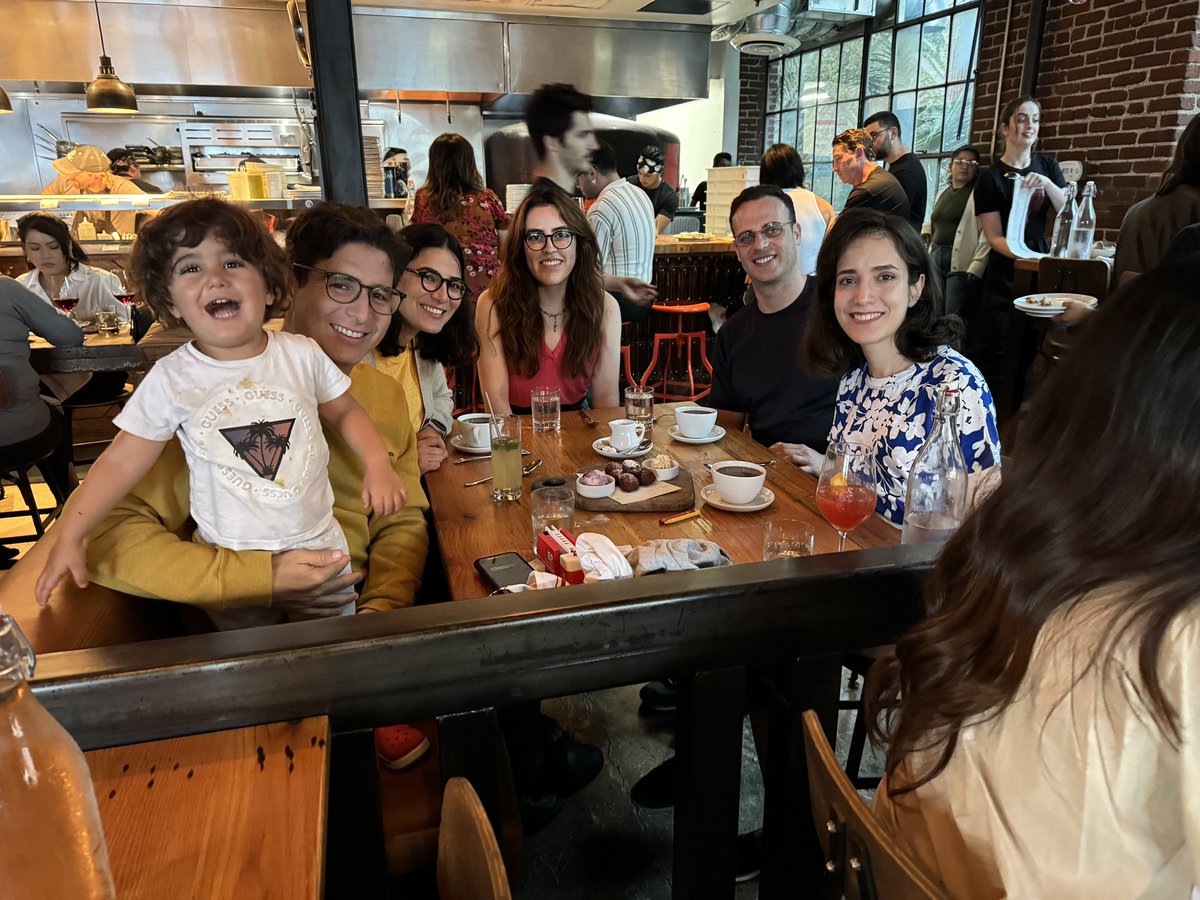 Alex Chehrazi-Raffle, MD (@arafflemd) on Twitter photo 🔈We Are Hiring!🔈 My lab at <a href="/CityofHope_GU/">Genitourinary Cancer Research Team @CityofHope</a> has a post-doc position opening up in 2025. Candidates must have prior research experience, completed their MD/DO, and a passion for clinical & translational GU oncology research. DM me if interested! 🔈We Are Hiring!🔈 My lab at <a href="/CityofHope_GU/">Genitourinary Cancer Research Team @CityofHope</a> has a post-doc position opening up in 2025. Candidates must have prior research experience, completed their MD/DO, and a passion for clinical & translational GU oncology research. DM me if interested!