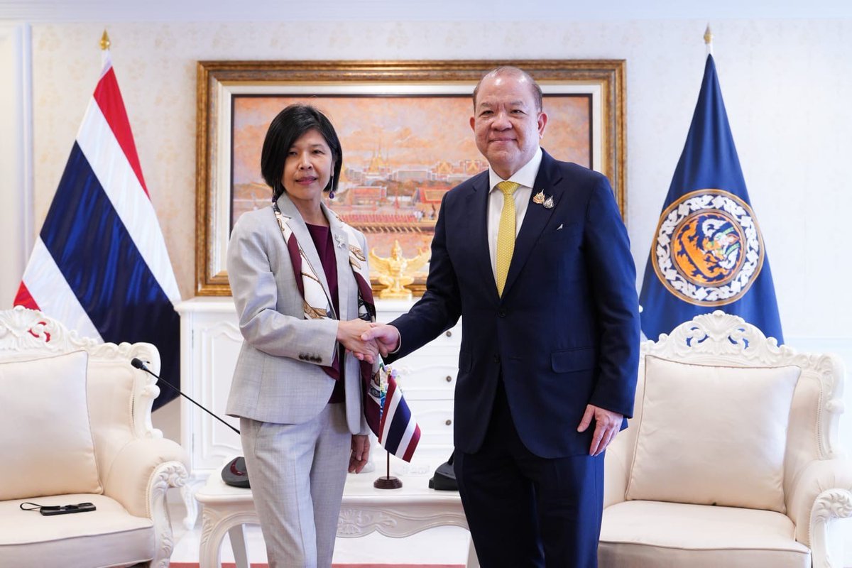 CanadaThailand's tweet photo. 🇨🇦 Ambassador Ping Kitnikone visited 🇹🇭 Minister of Commerce Pichai Naripthaphan. They discussed progress towards a ASEAN-Canada Free Trade Agreement in 2025 and working together to ensure that the Team Canada Trade Mission to Thailand next May is a success. https://t.co/AVpFfAyrGT