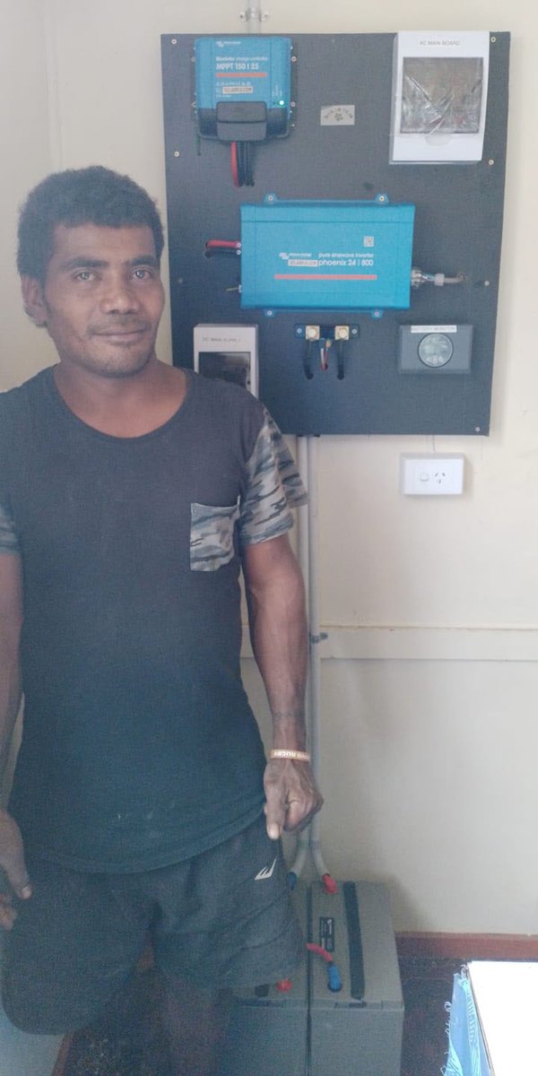 SolarFiji's tweet image. 0.88kWp Offgrid Solar System in Moala Island, Fiji 
solarfiji.org/0-88kwp-offgri…

#solarfiji #MoalaLau #victronenergy #fijiislands #renewablenergy #Residentialprojects #offgridsolarsystem #solar #TrinaSolar