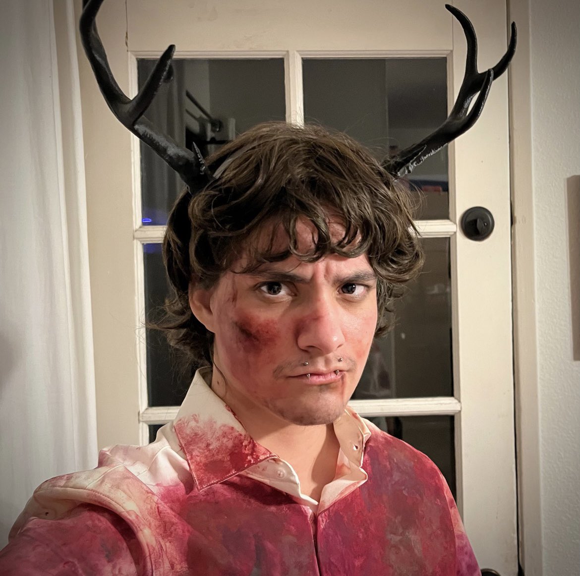 minormends's tweet image. this was from 2023, but what a difference from my last attempt at will graham. T sure works wonders! maybe’ll do it again this year… #FannibalFamily #WillGraham #Hannibal @BryanFuller