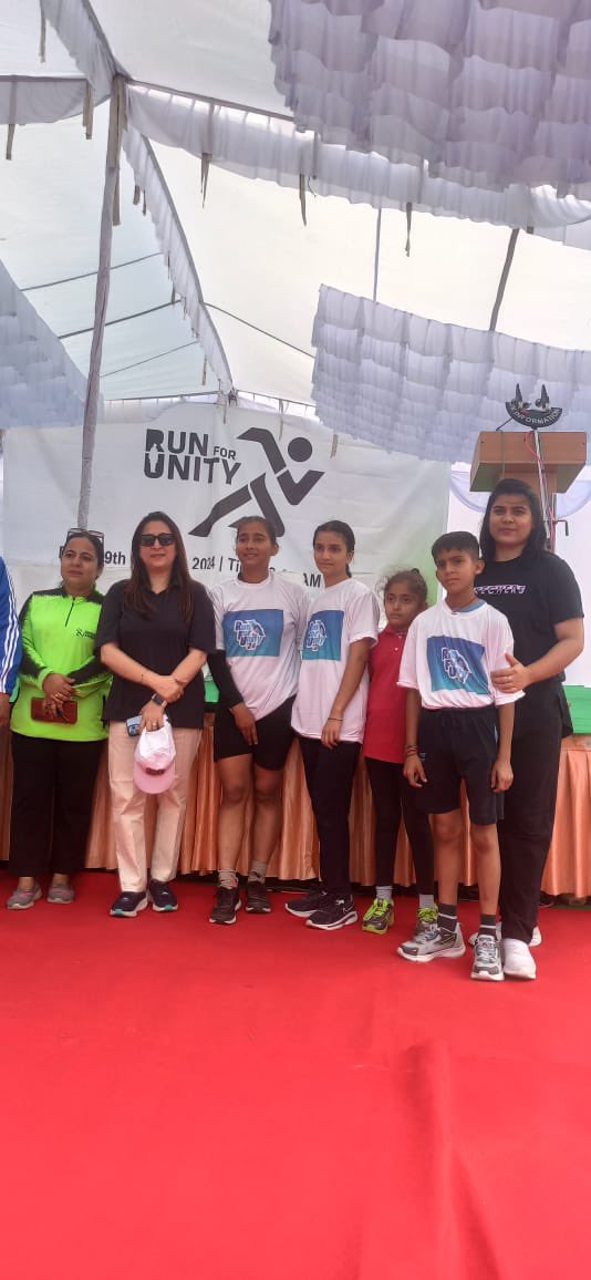 AnsuyaJamwal's tweet image. #RunForUnity