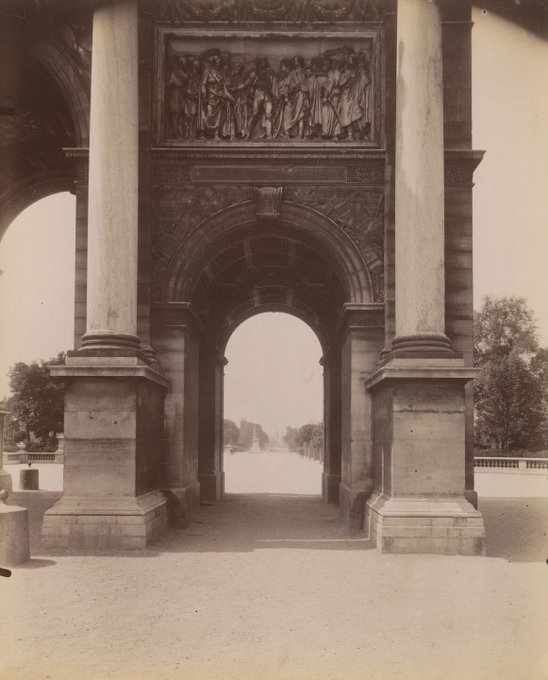 MoMA_pics's tweet photo. Place du Carrousel, Arc de Triomphe du Carrousel https://t.co/yv2bwg7oQA https://t.co/MRvmpbliwz