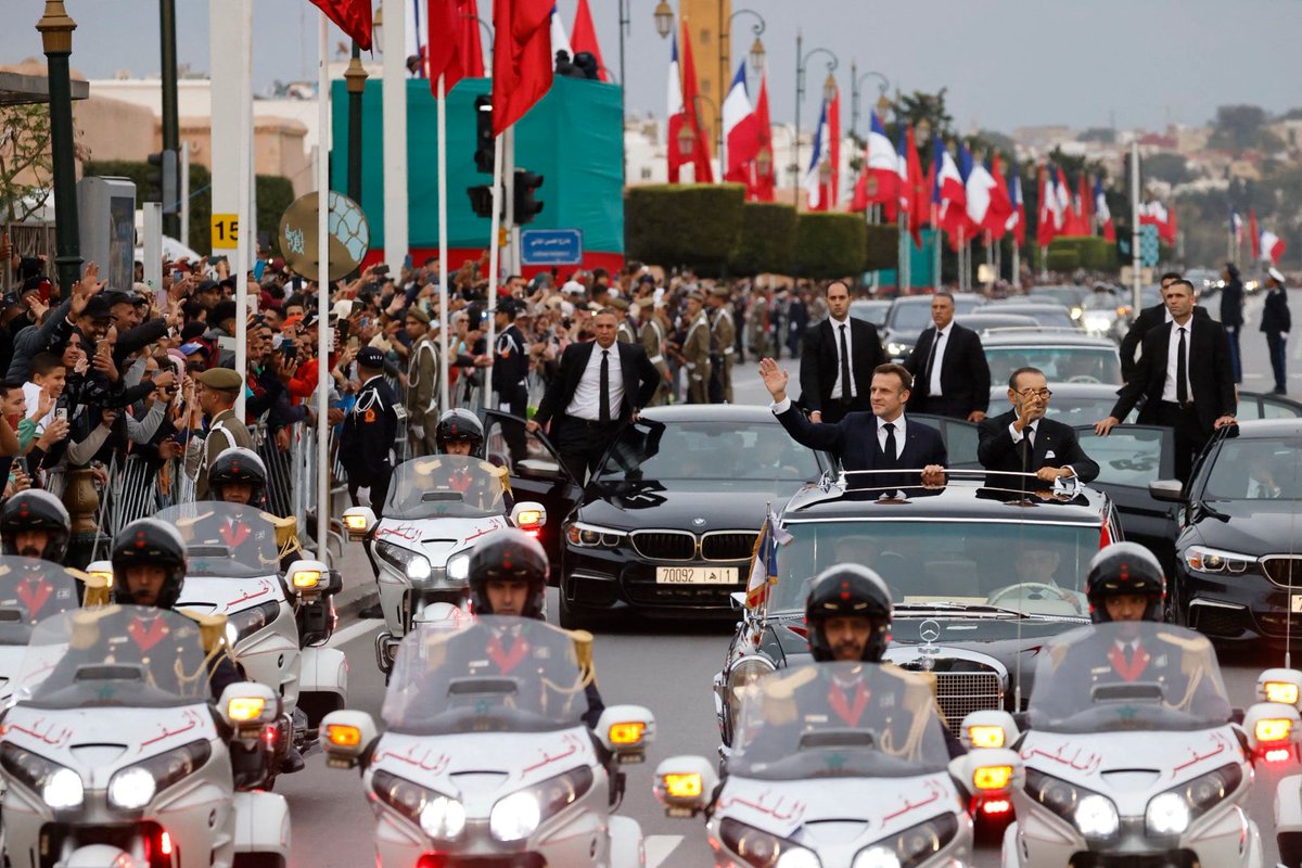 mbayassine's tweet photo. 🇫🇷🤝🇲🇦 Historique : Macron au Maroc | Le président est en visite pour renforcer les liens stratégiques avec le Maroc ! Transition écologique, intelligence artificielle, digital au cœur des discussions.

@digitalfrschool œuvre depuis 2019 pour rapprocher nos deux pays ! https://t.co/UVmzyYaLYb
