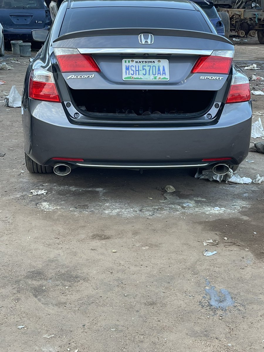 Waspapping_'s tweet image. Please RETWEET for the sake of Allah.

This car, a grey 2013 Honda Accord Sport with plate number MSH 570AA, was stolen yesterday around 7:30 pm near H-Medix, Asokoro, Abuja

Help us share please. If seen, please call 08032661458, 08036306444, or report to the nearest station