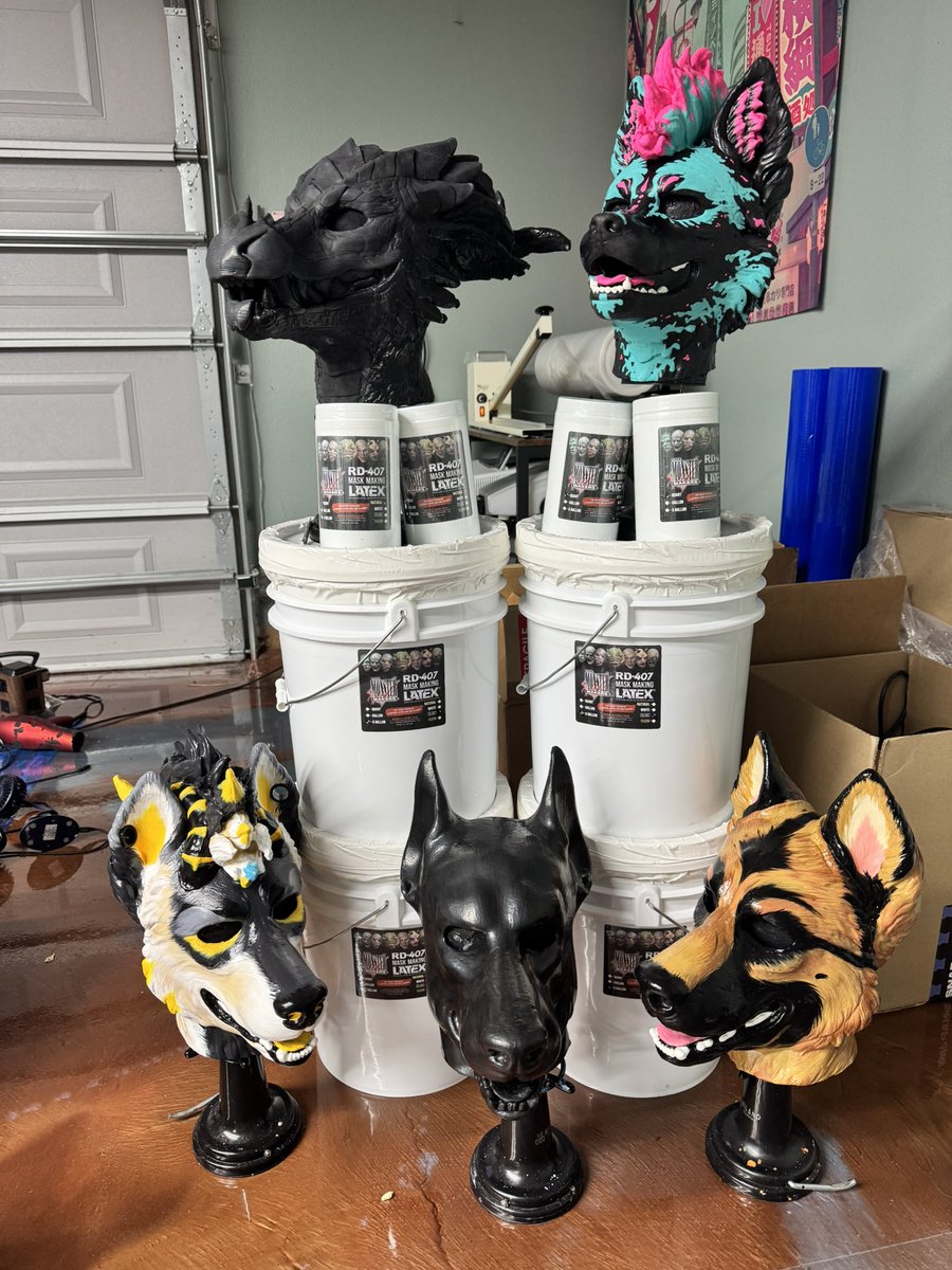 SnapJawForge's tweet photo. New Batch of @MonsterMakersUS RD-407 Latex has arrived!

Ready for more animals? 💥🦴 https://t.co/5cQhdfmCtP