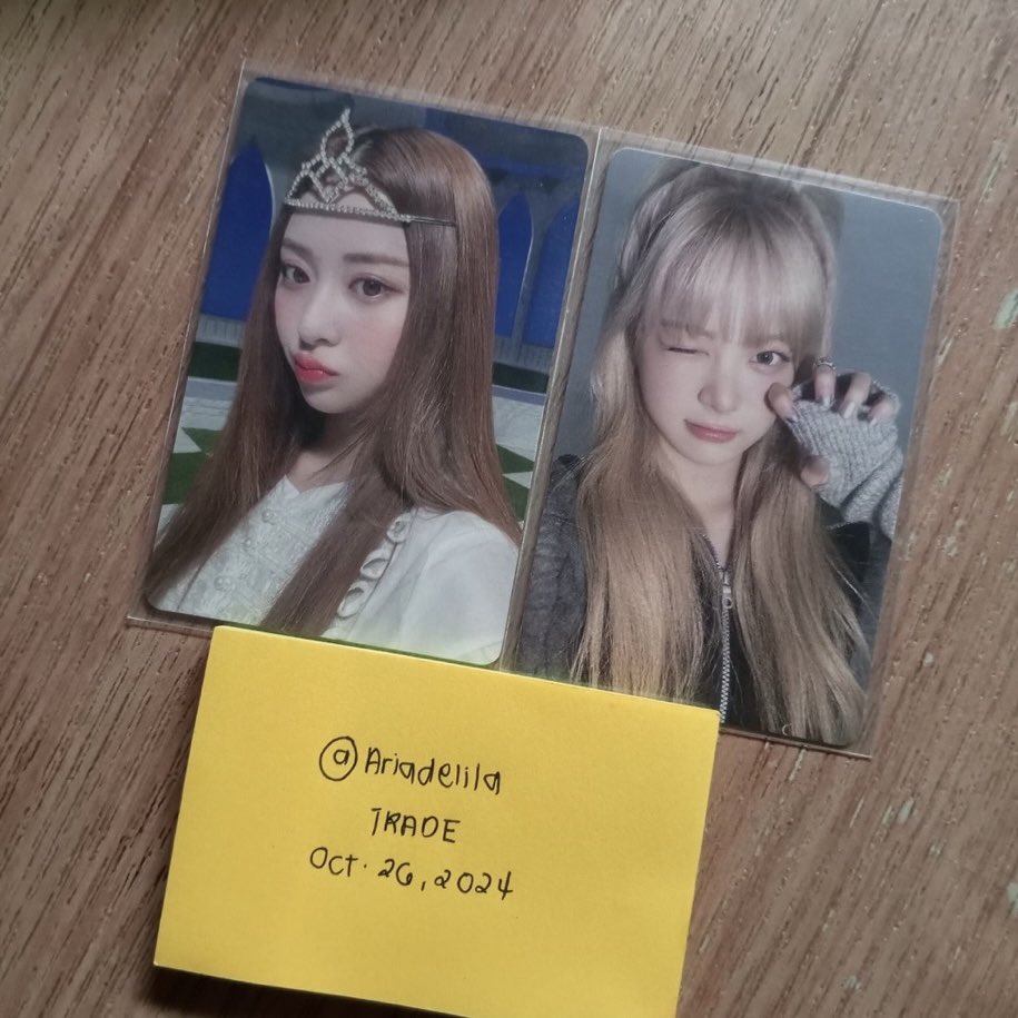 Ariadelila's tweet photo. @havenmerchshop Have these po! https://t.co/kdPpwsUKtR