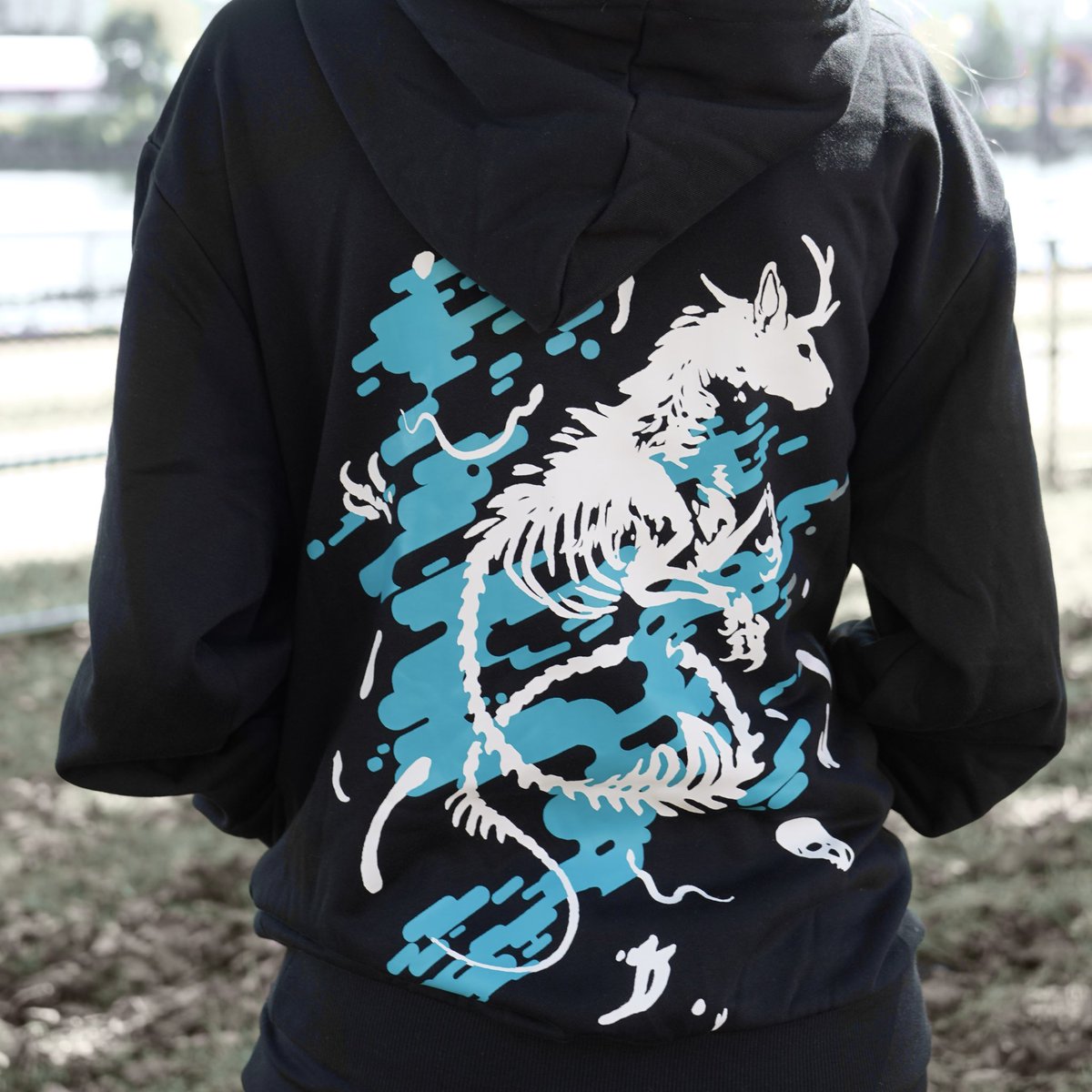tatiilange's tweet photo. New hoodie! @KirinKoncept https://t.co/52JgDDDZ6Q