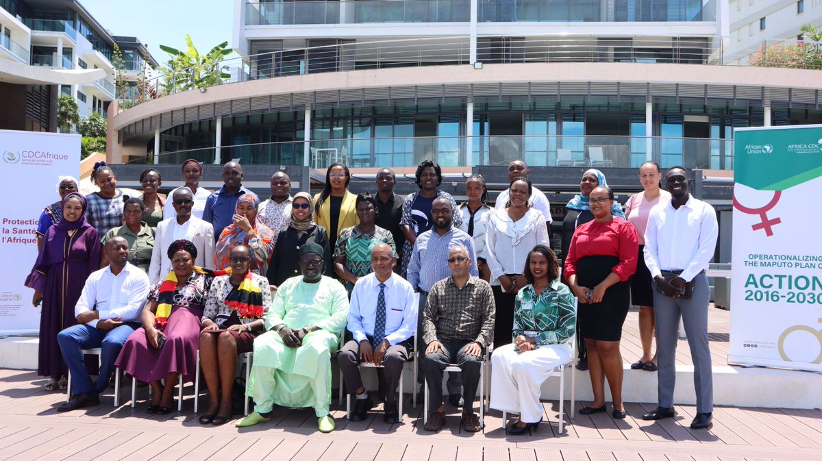 AfricaCDC's tweet photo. Reducing maternal mortality remains a priority as @AfricaCDC kicks off an intensive 5-day training in Emergency Obstetric &amp; Newborn Care in Mombasa, #Kenya. Facilitators trained by @AfricaCDC are now empowering others, spreading essential skills across regions for lasting impact. https://t.co/shJcMz7GAC