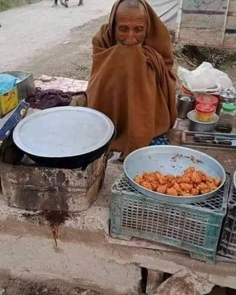 کبھی اِن کے ہاتھوں لُٹ جایا کرو خدا کی قسم بہت سکون ملے گا ___!!
