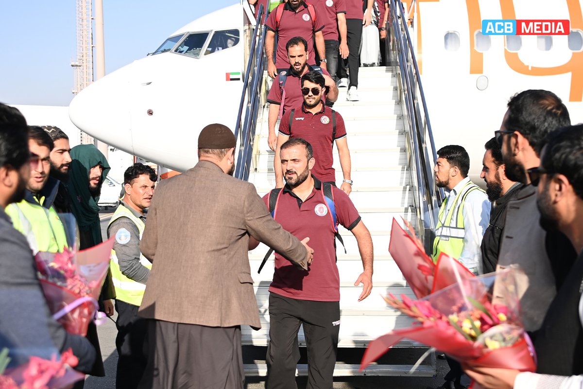 ACBofficials's tweet photo. 𝐖𝐞𝐥𝐜𝐨𝐦𝐞 𝐇𝐨𝐦𝐞, 𝐂𝐡𝐚𝐦𝐩𝐢𝐨𝐧𝐬 🤩

After winning the ACC Men’s T20 Emerging Asia Cup 2024, #AfghanAbdalyan have returned home this morning and faced a warm welcome at the Kabul Airport and the ACB headquarters. 🏆

#MensT20EmergingTeamsAsiaCup https://t.co/xO1YMV5PfC