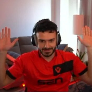 omenlyfans's tweet photo. @shroud https://t.co/BBMipAq4RH