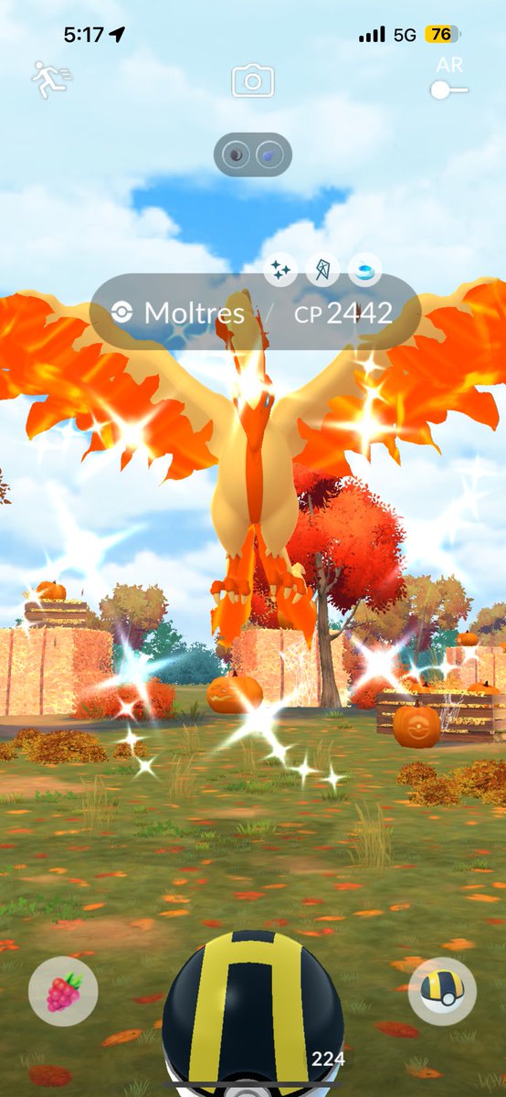 Harjobe's tweet photo. Seems like galarian moltres loves me 😍😍😍 second shiny galar legendary bird and to add more aesthetic, caught it with the Halloween background @PokemonGoApp  @Pokemon #PokemonGO https://t.co/iYjidE6xmP