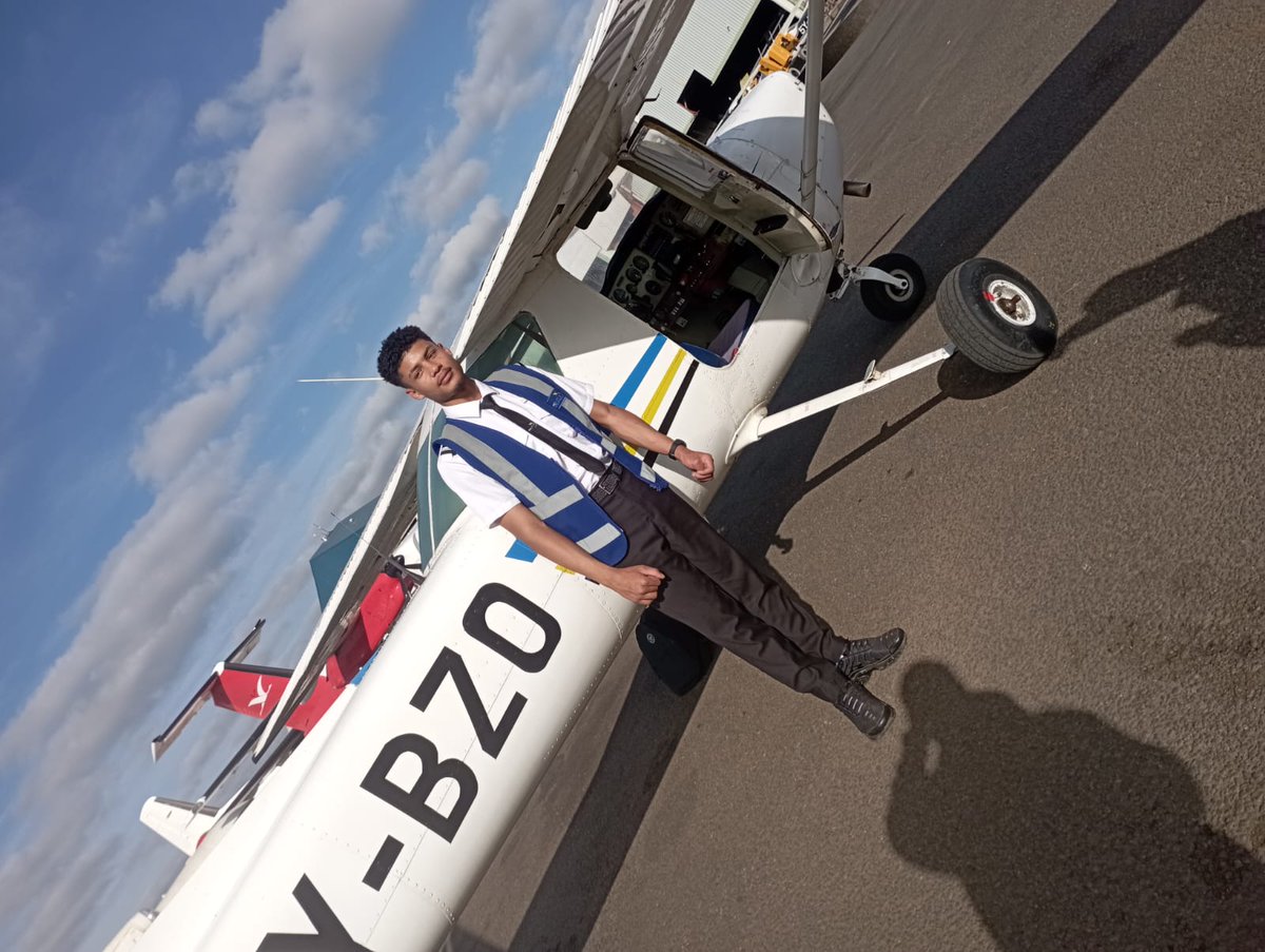 ProactiveFlight's tweet image. Big congratulations to Aslam Mukando from Congo on achieving his first solo flight! 🎉✈️ Aslam’s exceptional flight skills and quick learning have truly set him apart. We’re incredibly proud to be part of his journey and can’t wait to see where his talent takes him next! 🌍