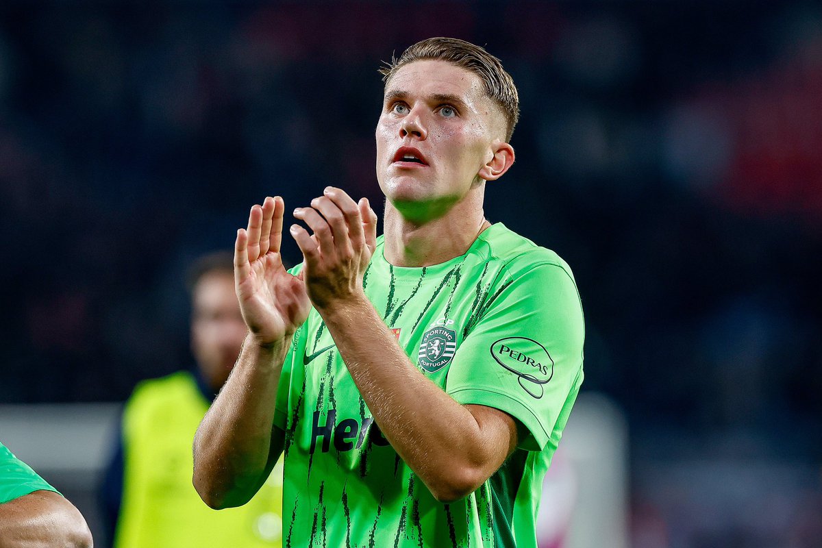 ActuFoot_'s tweet photo. 🚨 Viktor Gyökeres 🇸🇪 possède un accord lui permettant de quitter le Sporting l’été prochain contre 60/70 M€ ! 👋

Manchester City, Arsenal, Chelsea et Liverpool sont très intéressés par le serial buteur suédois. 👀

(@Plettigoal) https://t.co/SfMXbYbkyT