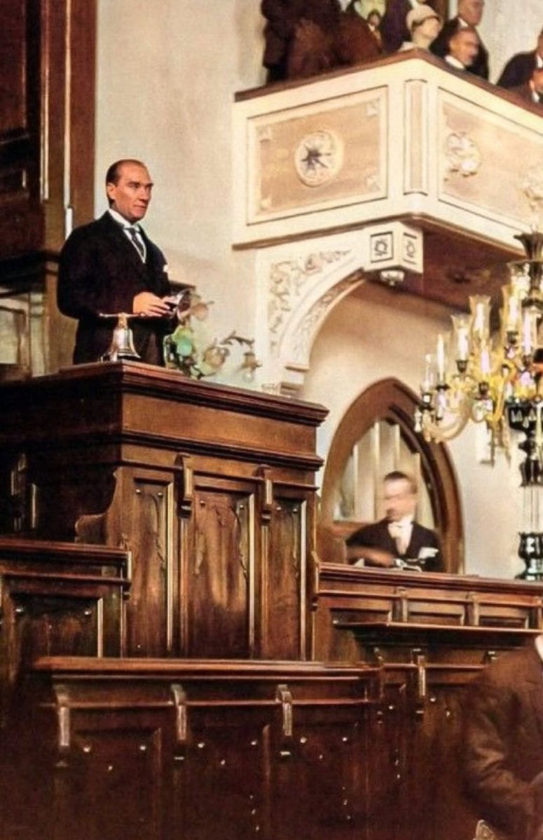 Cumhuriyetimizin 101.Kuruluş yıldönümünde başta Ebedi Cumhurbaşkanımız Gazi Mustafa Kemal Atatürk olmak üzere tüm şehitlerimizi ve gazilerimizi saygıyla anıyoruz.Türkiye Cumhuriyeti'nin yılmaz savunucusu olmaktan asla vazgeçmeyeceğiz. 29 Ekim Cumhuriyet Bayramımız Kutlu Olsun🇹🇷🇹🇷