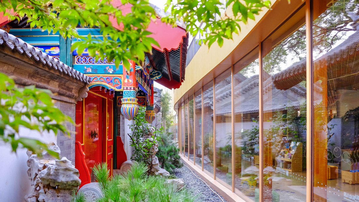 BCISonline's tweet photo. 👷 Building Bridges: Belgian Architects visit BCIS' Courtyard Kindergarten Campus 👷‍♀️

Read more at: https://t.co/cB1MKGwRMF

#InternationalEducation #MADarchitects #BCISonline #IBWorldSchool #BCISpirit https://t.co/2zWsqiVWBj