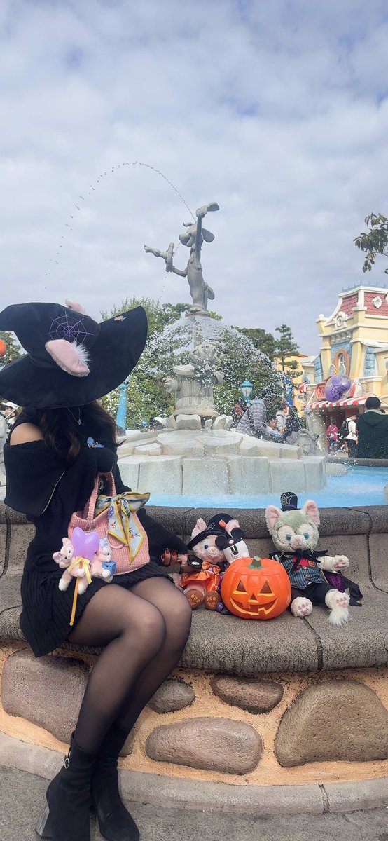 naaanyan's tweet photo. リーナベル魔女verバウンド
👻👻🎃
#ディズニーハロウィン2024 https://t.co/TL90Mvp4ie