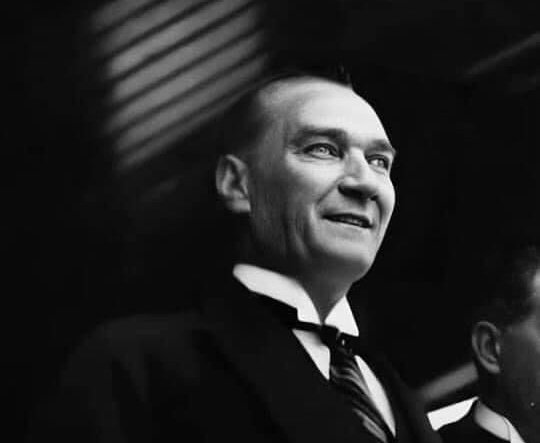 29 Ekim Cumhuriyet Bayramımız Kutlu Olsun 🇹🇷