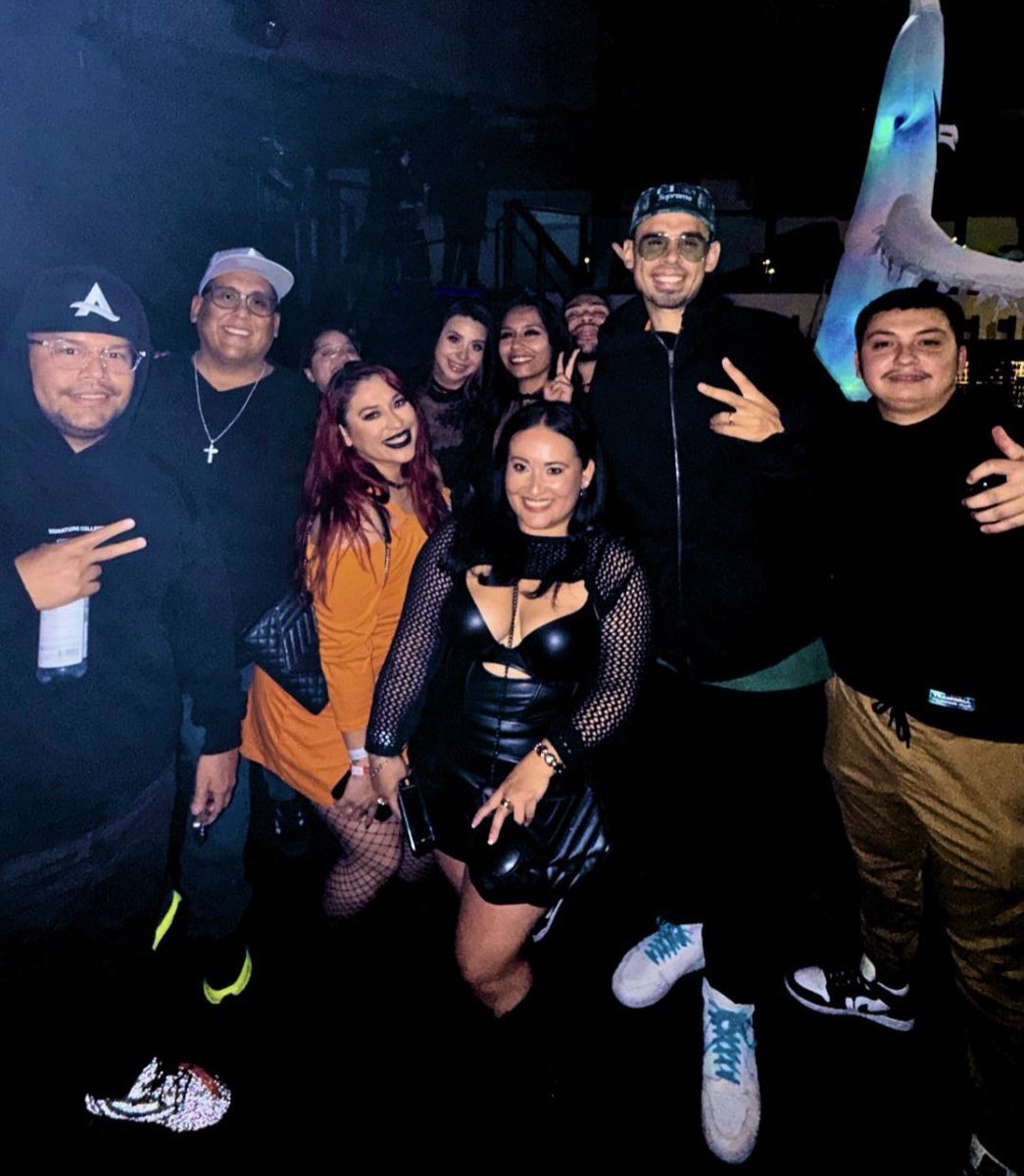 In da clurb, we all fam 🤍
ATEAM LA with <a href="/afrojack/">AFROJACK</a>