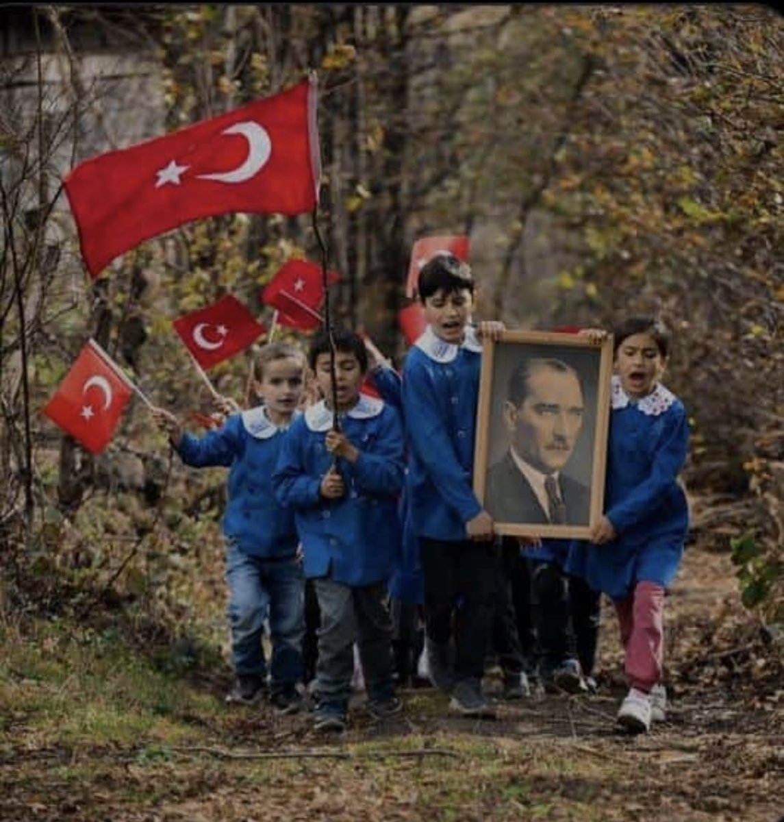 _jeojk's tweet photo. #29EkimCumhiyetBayramımız 
🇹🇷❤️🇹🇷 https://t.co/UvCCro7zNI