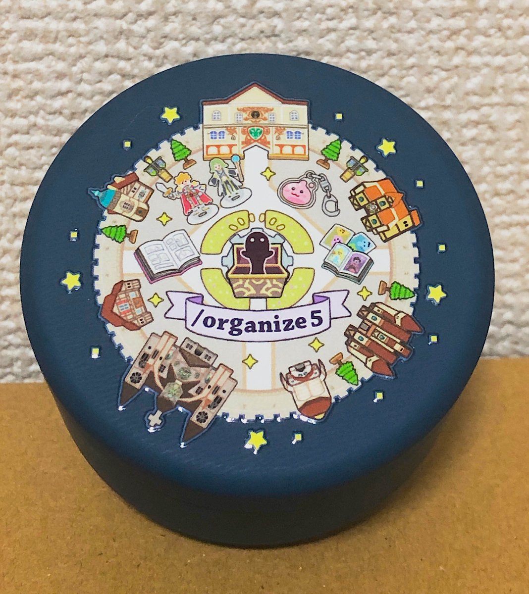 organize_info's tweet photo. 景品のミニ缶が届きました☺️✨
思っていた以上に可愛く仕上がりました！
当選者の方へメッセージをお送りしておりますので、ご確認お願いいたします！
#・おｒがにぜ５_告知 https://t.co/Rl1Bk2nppm
