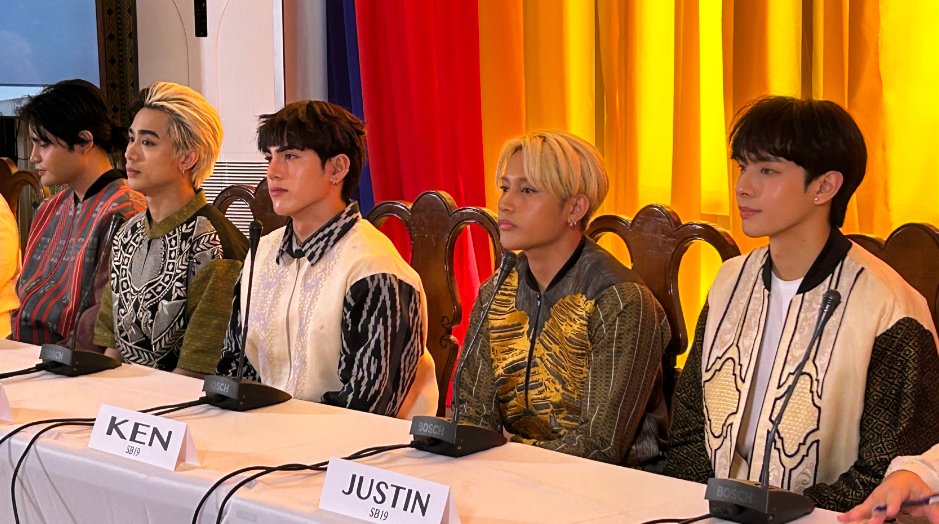 Zooming in sa wardrobe nila— brilliant!
SB19 is breathing Filipino pride talaga no? Everything is well thought out. From their advocacy, resonating through their music, even sa wardrobe and MVs. 

It's just something you can't take away from them. 

<a href="/SB19Official/">SB19 Official</a> #SB19