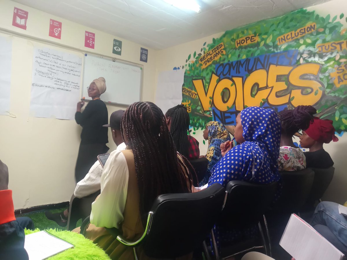 LucyNamu269708's tweet image. Do we know that Africans are the most  affected by global warming? 
This is quite ironic since we are the least emmiters of  carbon. Our dependence on agriculture exposes our vulnerabity calling to an immediate action to climate social justice. 
#plot10
#communityvoices
@aphrc