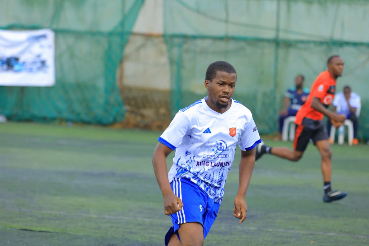 BosaLeague's tweet photo. Dreamcast FC, captained by Wahib Hassan, has been a standout team since joining Bilal in 2012. Looking forward to seeing their impact in the Bosa - Champions League this season! 

#BOSALeague #DreamcastFC #WeliTravel https://t.co/ZGQNpCMwJ2
